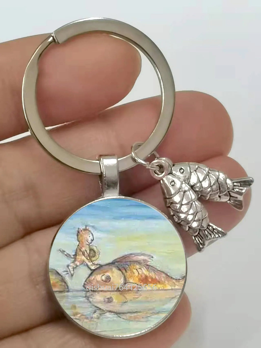 2022 new zinc alloy key chain naughty cat and fish glass pendant key chain cute cat eating fish key chain cute girls - Tara's Tiny Treasures