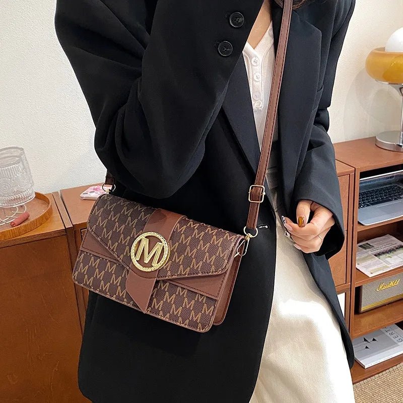 2025 New Retro Simple Fashion Shoulder Bag Premium Messenger Bag French Niche Small Square Bag - Tara's Tiny Treasures