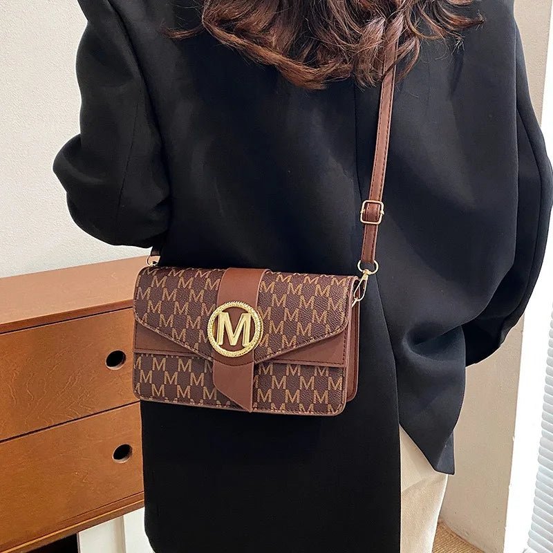 2025 New Retro Simple Fashion Shoulder Bag Premium Messenger Bag French Niche Small Square Bag - Tara's Tiny Treasures