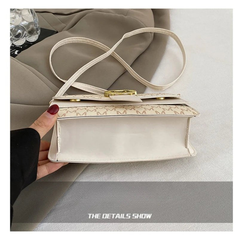2025 New Retro Simple Fashion Shoulder Bag Premium Messenger Bag French Niche Small Square Bag - Tara's Tiny Treasures