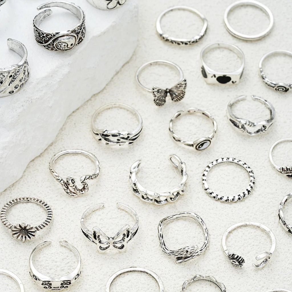 51pcs Gothic Punk Ring Set For Women Men Fashion Butterfly Heart Snake Design Match Ring Daily Wear Halloween Jewelry Gifts New - Tara's Tiny Treasures