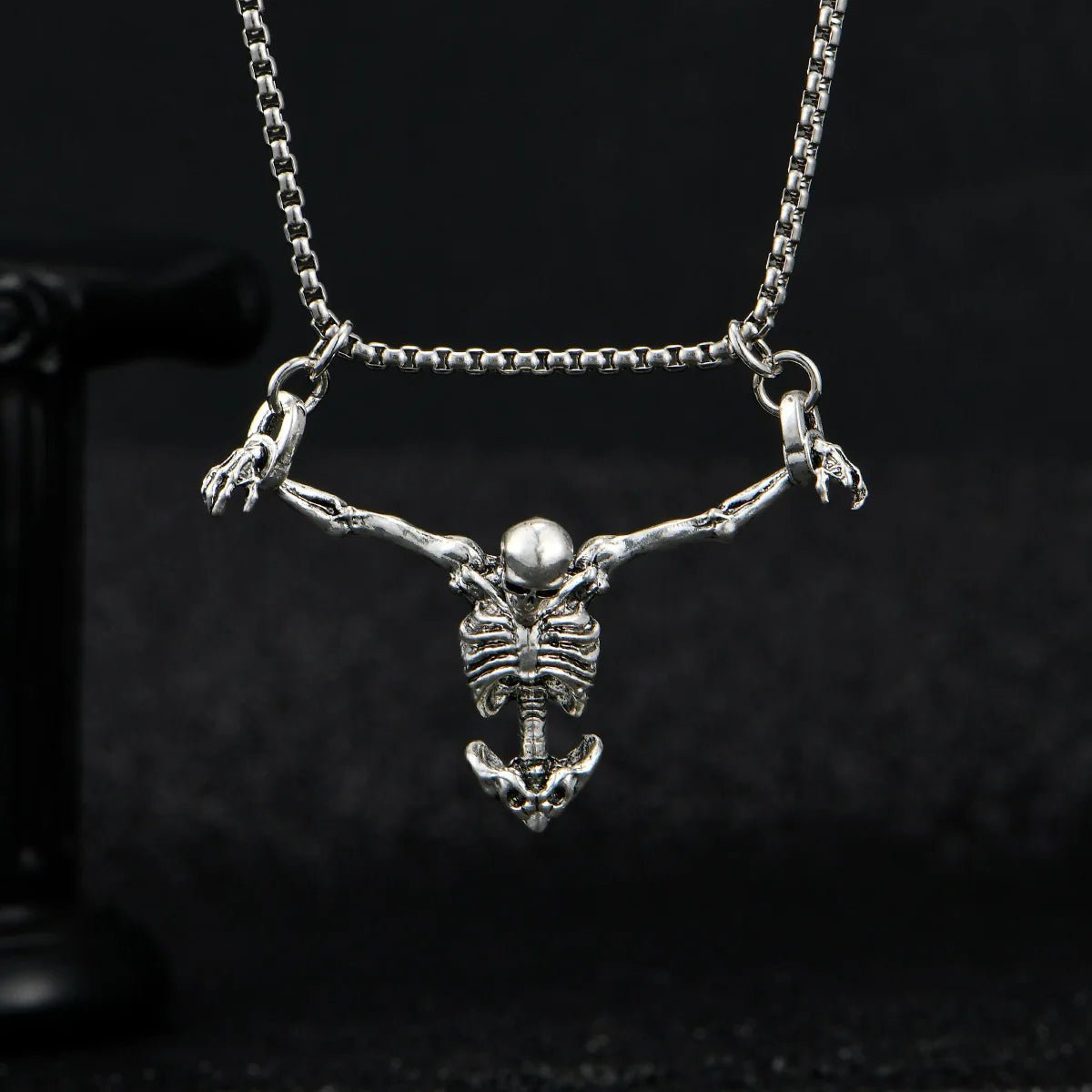A Fashionable and Creative New Halloween Punk Style Skull Necklace Halloween Gift - Tara's Tiny Treasures