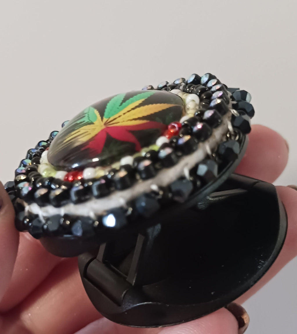 Beadwork By TaraH - Tara's Tiny Treasures
