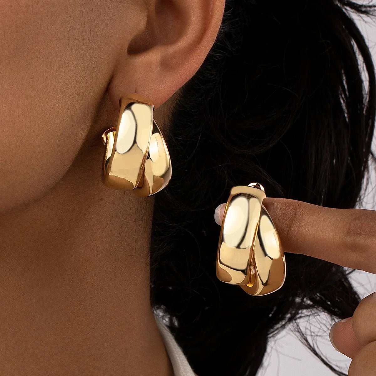 Exaggerated Round Circle Bamboo Hoop Earrings For Women Vintage Chunky Versatile Dangle Drop Earrings Party Wedding Jewelry - Tara's Tiny Treasures