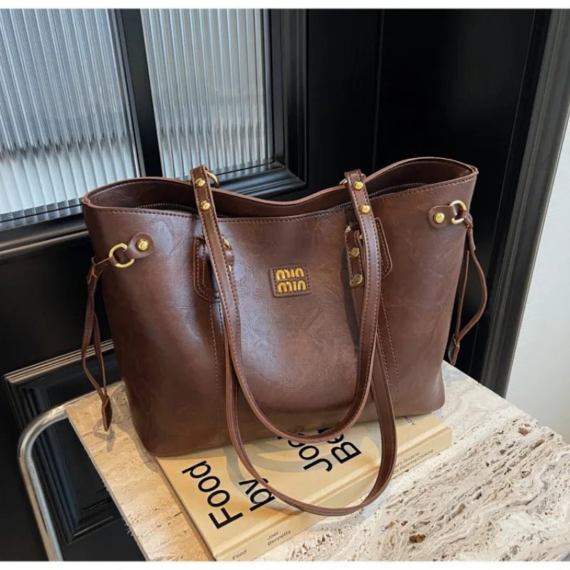 Fall/Winter Luxury Retro With Zipper Large Capacity Bag for Women 2025 New Fashion Commuting Shoulder Bag High-end Tote Bag - Tara's Tiny Treasures