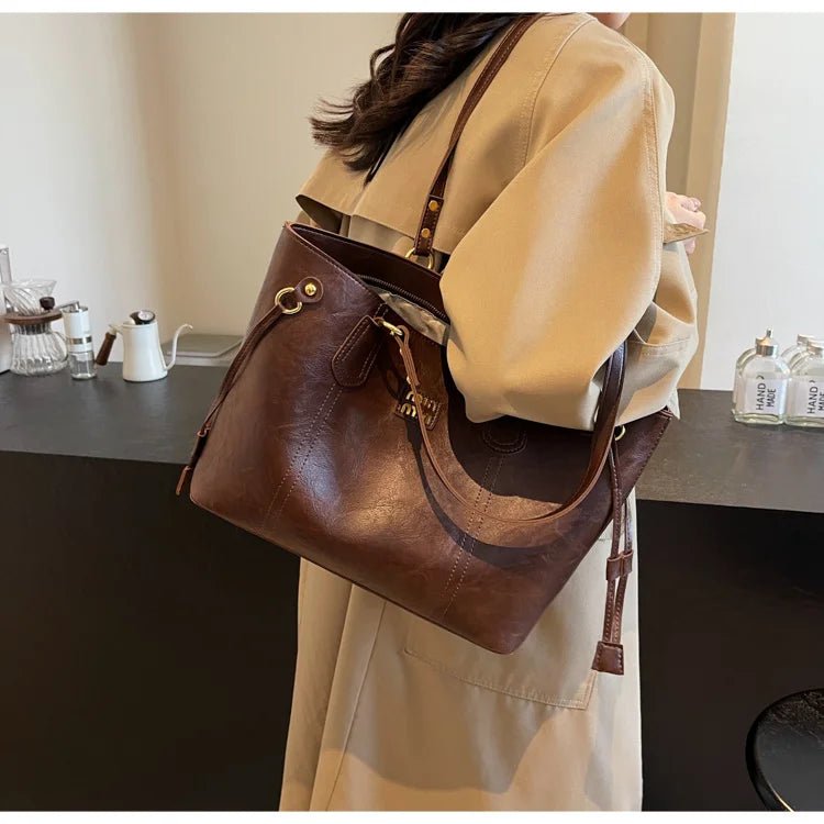 Fall/Winter Luxury Retro With Zipper Large Capacity Bag for Women 2025 New Fashion Commuting Shoulder Bag High-end Tote Bag - Tara's Tiny Treasures