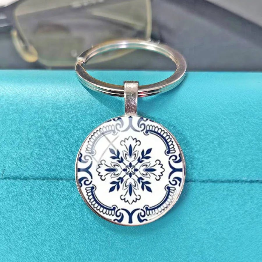 Fashion Jewelry Alloy Pendant Keychain A Running Horse Classic Gift - Tara's Tiny Treasures