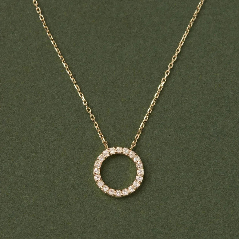 Fashion Trend Elegant Jewelry Simple Crystal Circle Pendant Necklace Golden Color Unquie Women Necklace Party Gift Wholesale - Tara's Tiny Treasures