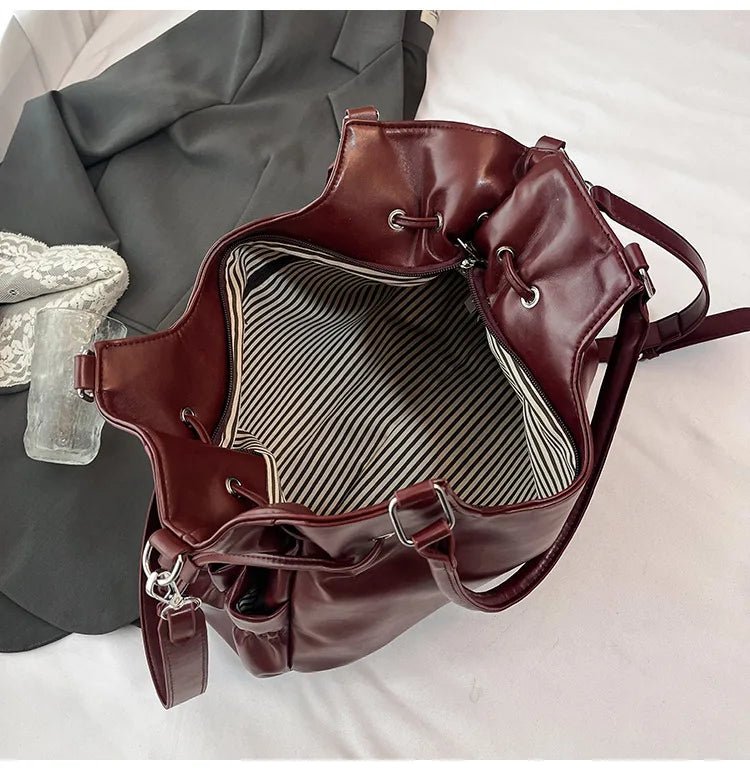 Fashionable Brand Design Tote Bag New Retro Shoulder Bag Casual Large-capacity Crossbody Bags Light Luxury High-end Women's Bags - Tara's Tiny Treasures