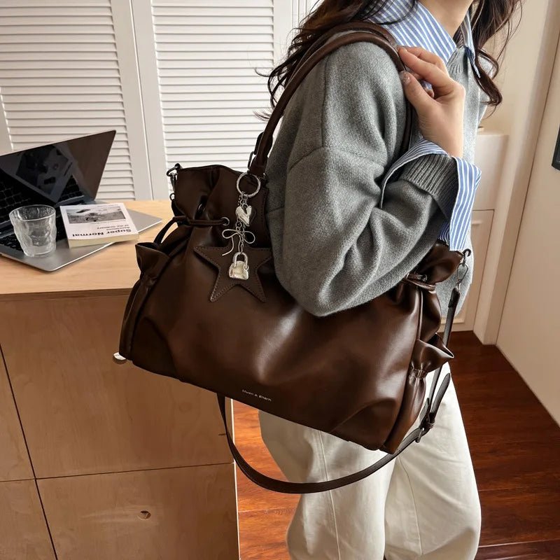 Fashionable Brand Design Tote Bag New Retro Shoulder Bag Casual Large-capacity Crossbody Bags Light Luxury High-end Women's Bags - Tara's Tiny Treasures