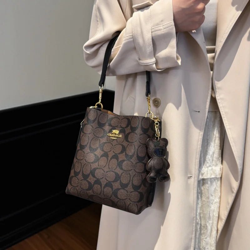 Fashionable style, elegant and luxurious handbag in the shape of a bucket, versatile and suitable for all occasions, single-shou - Tara's Tiny Treasures