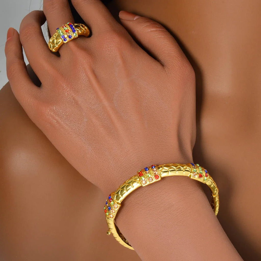 Luxury 18k Gold-Plated Women's Jewelry 4-Piece Round Necklace Bracelet Earrings Ring Gold Classic Dubai Wedding Gift - Tara's Tiny Treasures
