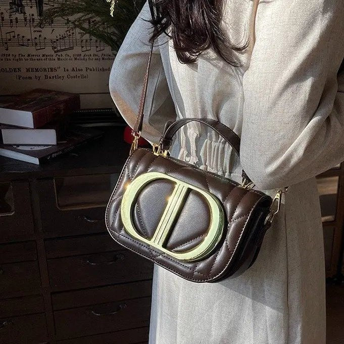 Luxury Chic Designer Diaper Bag For Women Large Capacity Tote Elegant Leather Crossbody Handbag For Fashionable And Practical - Tara's Tiny Treasures