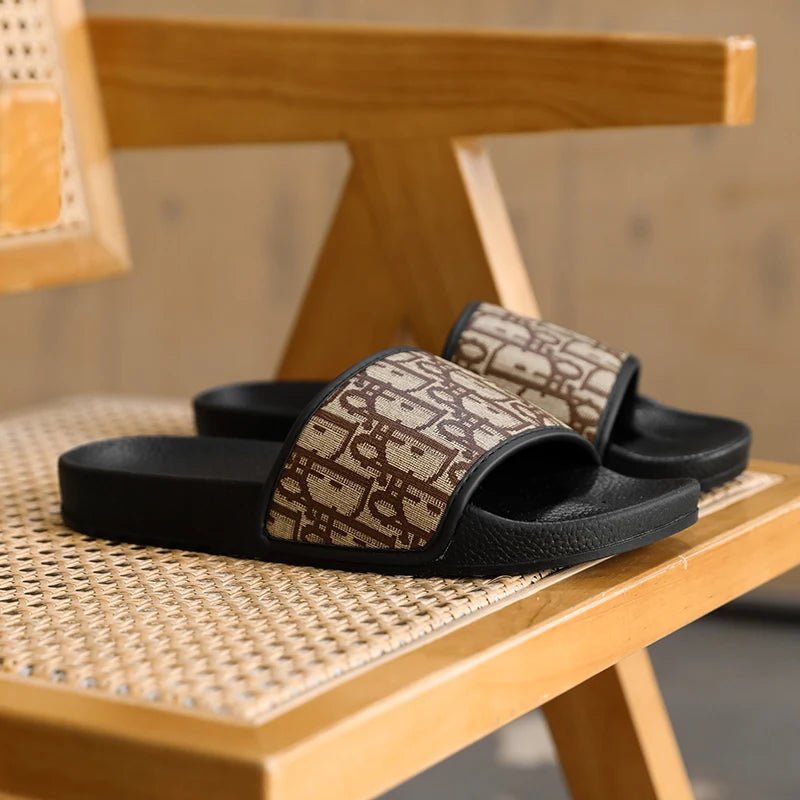 Men's Home Slippers Lightweight Summer New Style Flat and Worn Casual Retro Patterned Anti-slip Quick-drying Sandals - Tara's Tiny Treasures