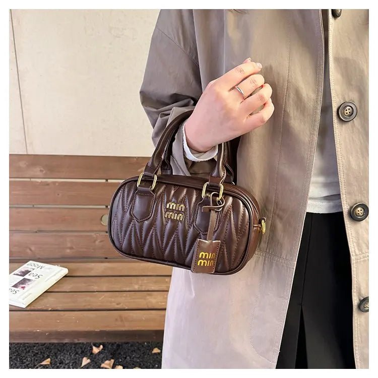 Sophisticated Woven Diaper Bag Women's Bag Crossbody Botanical Garden Walk Raffia Exquisite Portable Trendy Sleek Fashionable - Tara's Tiny Treasures