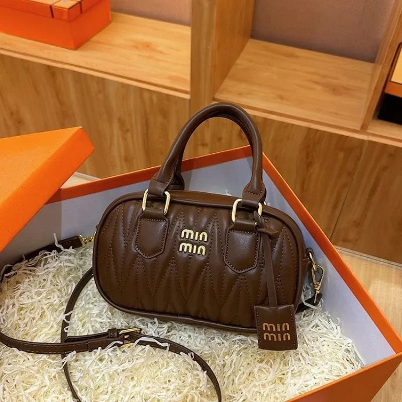 Sophisticated Woven Diaper Bag Women's Bag Crossbody Botanical Garden Walk Raffia Exquisite Portable Trendy Sleek Fashionable - Tara's Tiny Treasures